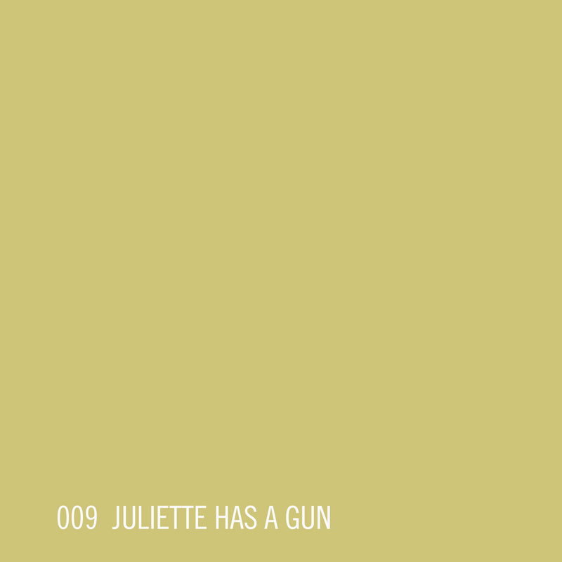 BULBO JULIETTE HAS A GUN